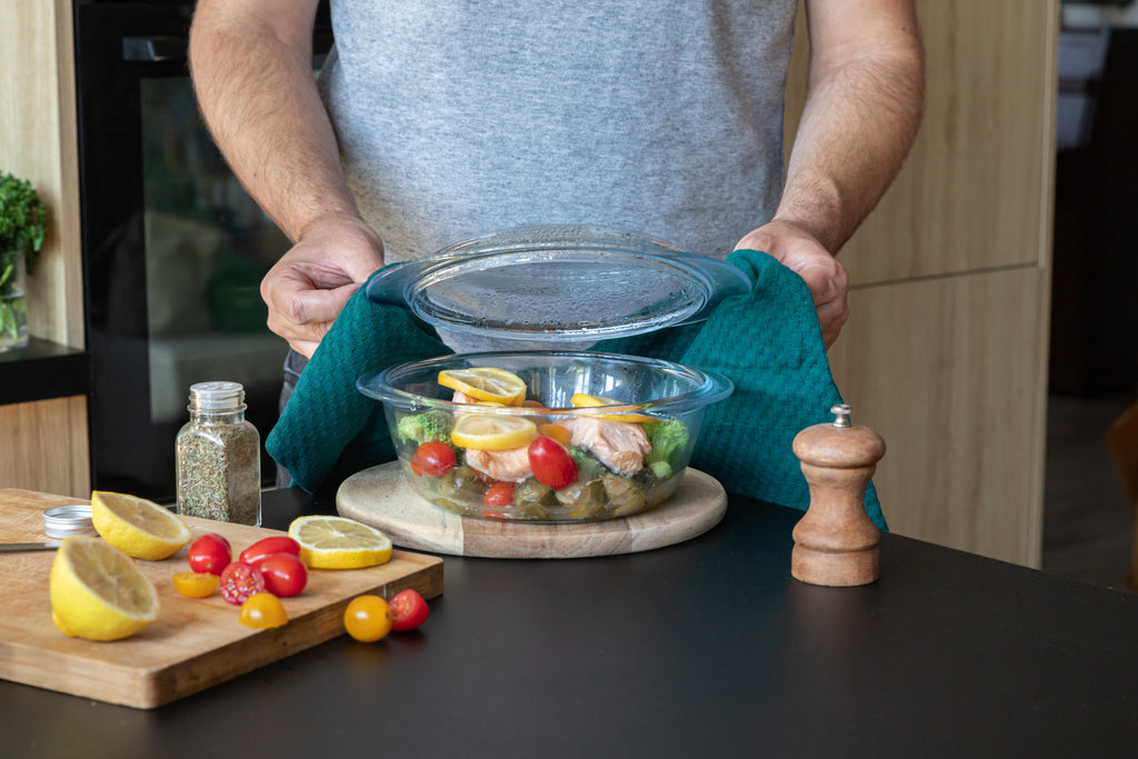 Multi-purpose round glass casserole - 4 IN 1 range